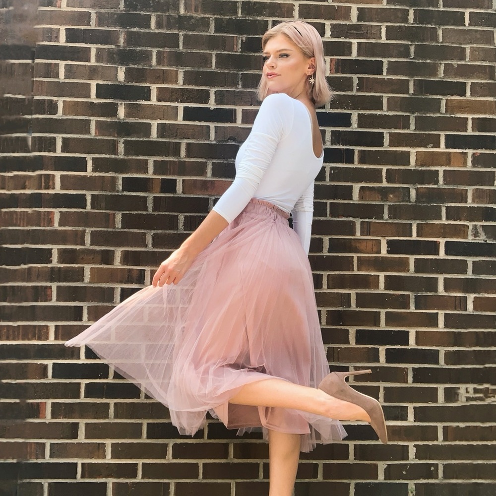 Tule Pleated Midi Skirt - Picture 2 of 2